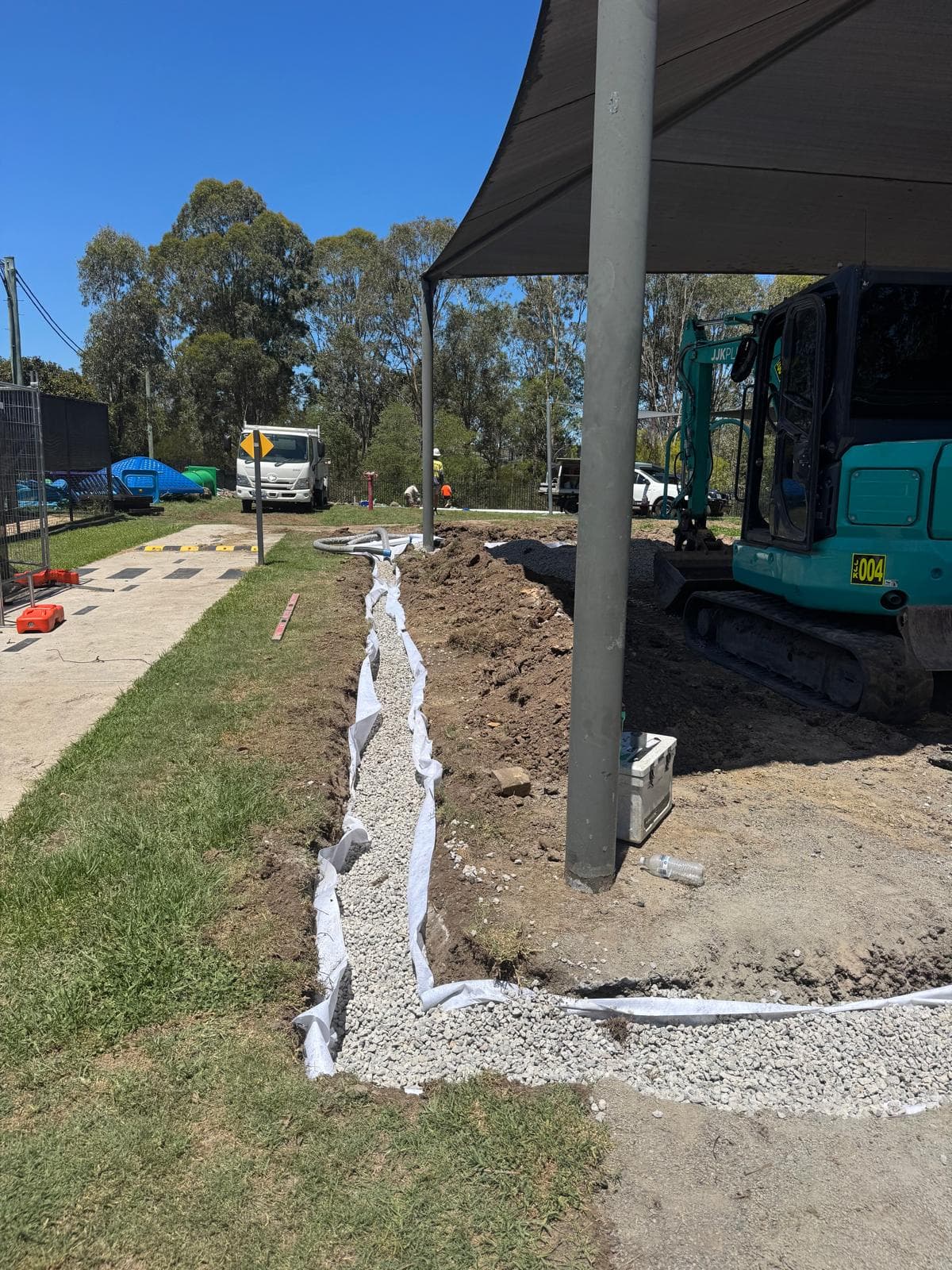 Drainage subbase installation